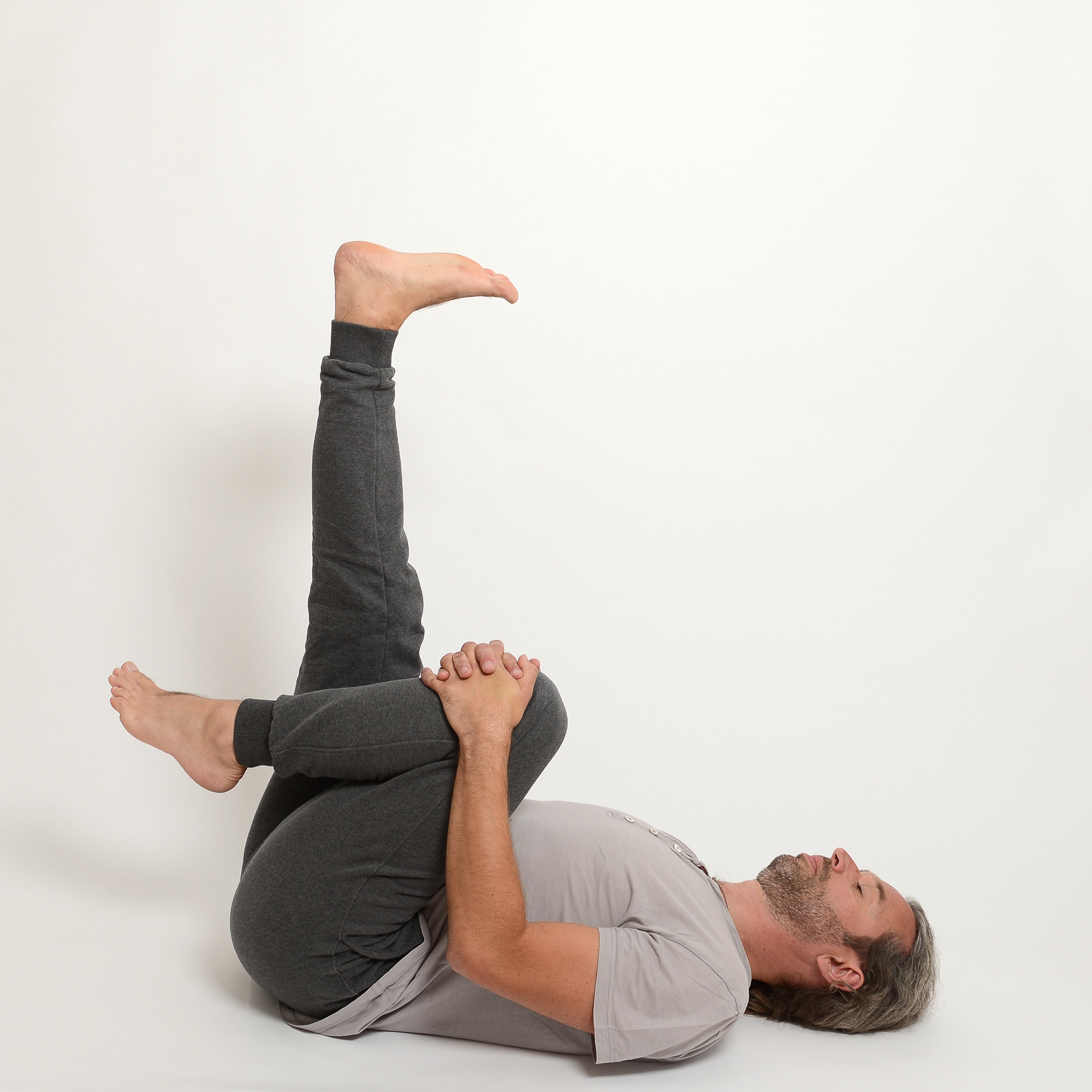 ardha halasana